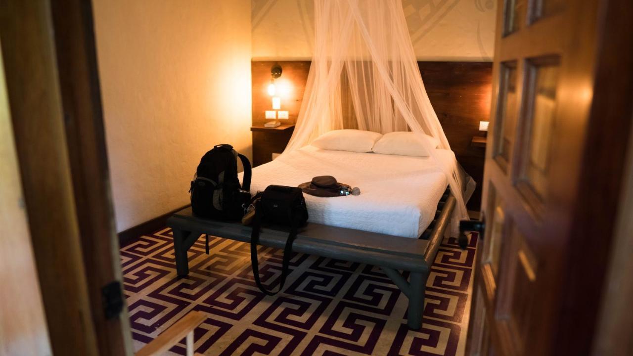 Jungle Lodge Tikal Hostal Luaran gambar